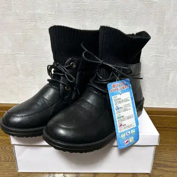 니트 커프스 블랙 가죽 숏부츠