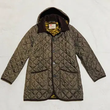 [ 새상품급 ] 트래디셔널 웨더웨어 퀼팅 자켓 사이즈 40