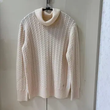매킨토시 런던 아이보리 케이블 니트 스웨터 사이즈 40