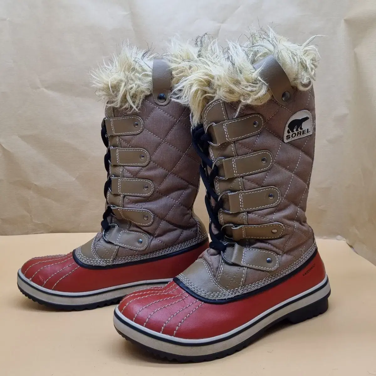 Sorel Women's Winter Boots 230