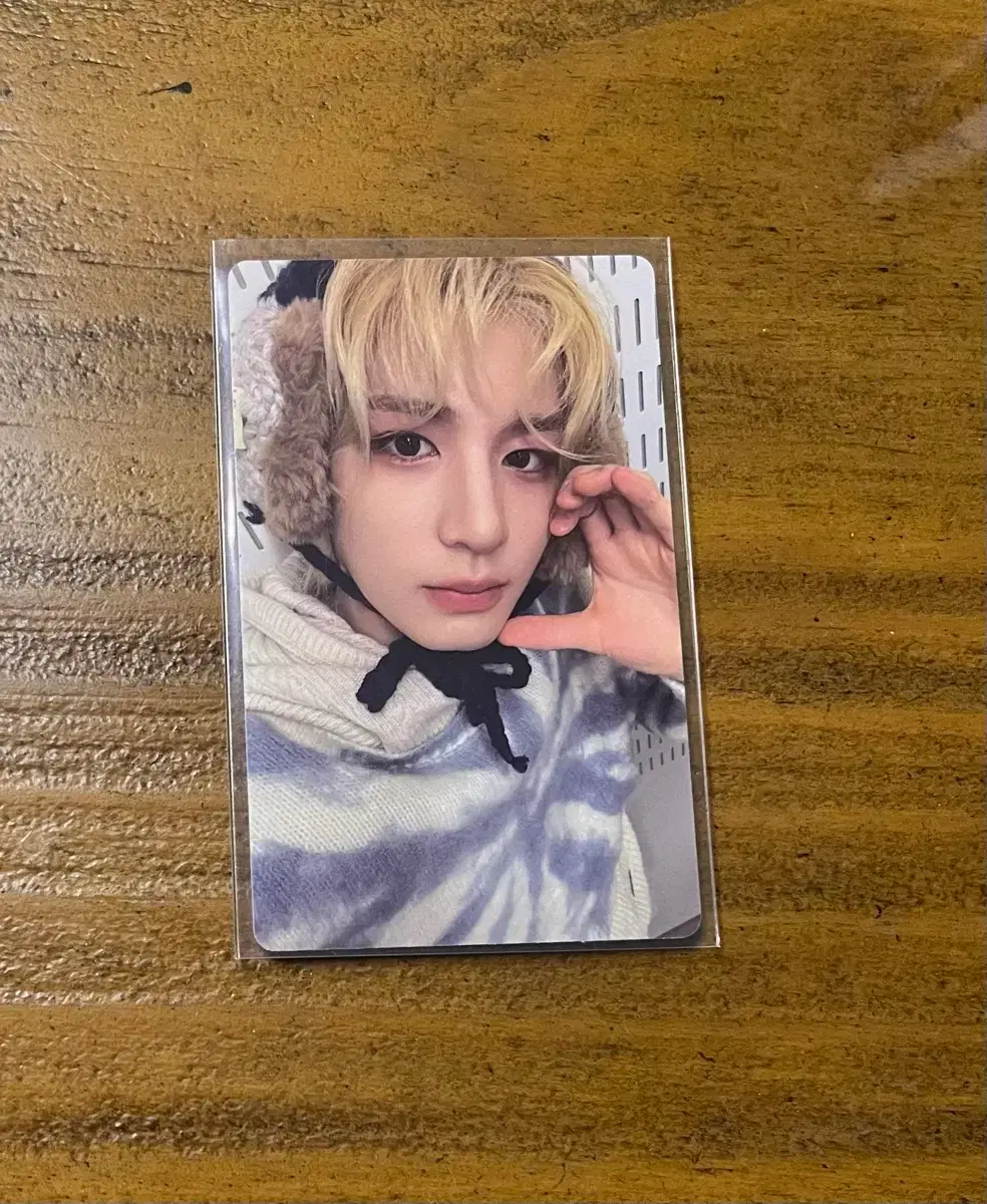 Boynextdoor Leehan pre-order benefit photocard