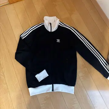 FREAK'S STORE 아디다스 저지 블랙/화이트