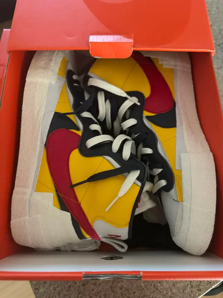 [280] Nike x Sacai Blazer Mid No-Red