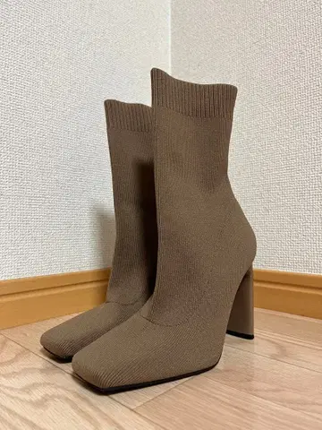 ZARA 브라운 니트 부츠 하이힐 스퀘어토