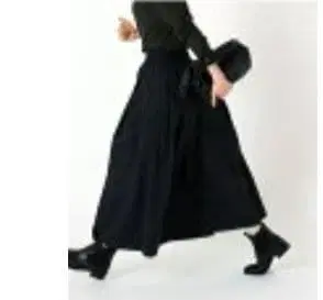 IENA 도트 스커트