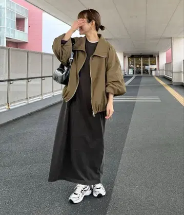 2WAY 시어 나일론 스탠드 넥 자켓 마운틴 후드티