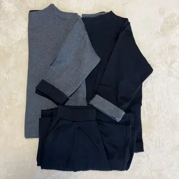 UNIQLO 7부 소매 상의 2장 플레어 팬츠 1장의 셋업