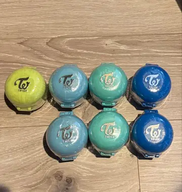 TWICE 캡슐 토이 반지