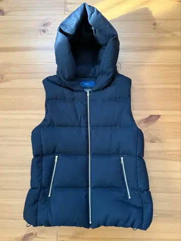 SHIPS LIMONTA 후드 부착 다운 베스트