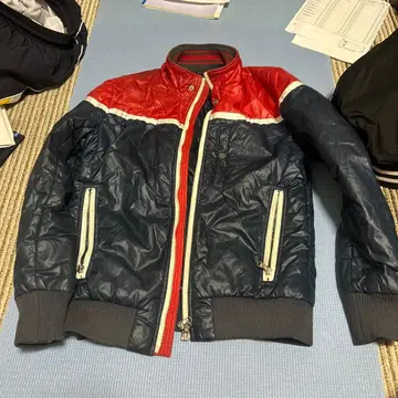 에디피스 네이비/레드 점퍼 38