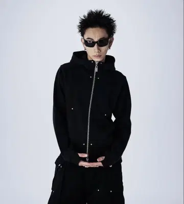 JentLouis 블랙 후드 파카 2025AW