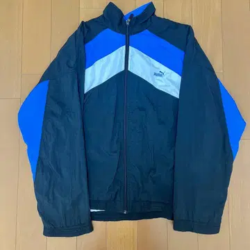 80년대 후기 ~ 90년대 PUMA 나일론 자켓