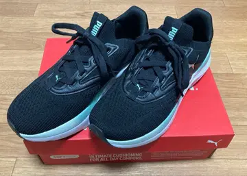 PUMA 소프트라이드 스니커즈 24.5