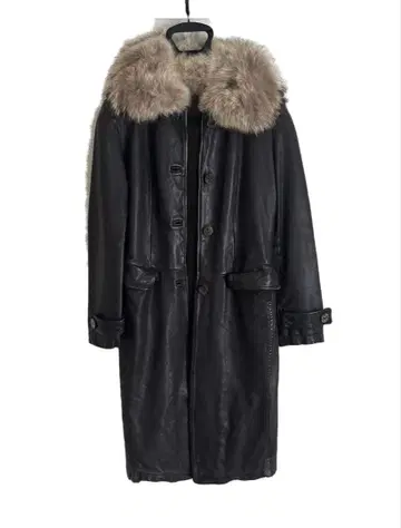 가죽 코트 퍼 옷깃 사이즈 40