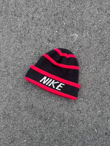 [ 00's ] NIKE 나이키 니트 모자 비니 구제 의류 Y2K