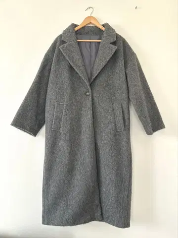 Lumiere 샤기 코트