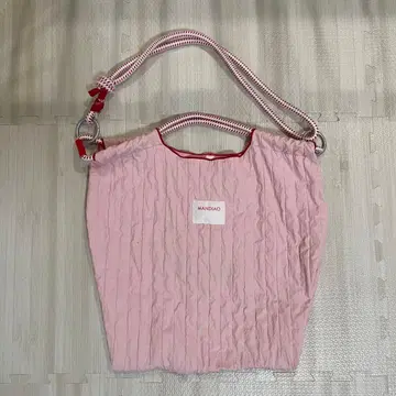 mili an deni 로프 토트백