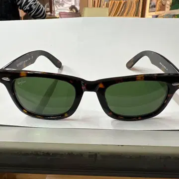 정품 레이밴 웨이페어러