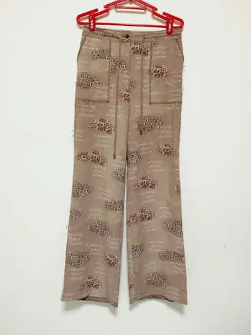 이타리야 9호 스트레이트 이지 팬츠 드로우 스트링 레오파드 무늬 베이지