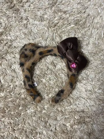 유니버셜 키티 머리띠 레오파드 무늬