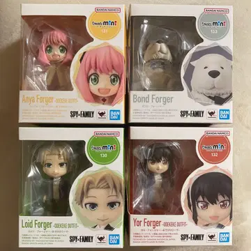 스파이 패밀리 피규아트 미니 4체 세트 외출복 버전