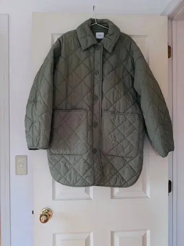 로리즈팜 올리브 그린 퀼팅 자켓