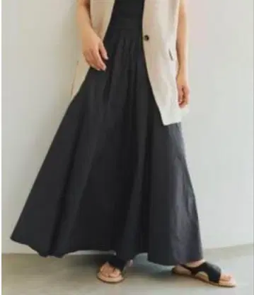 스픽앤스팬 발수 개더 스커트 롱 스커트 36 블랙