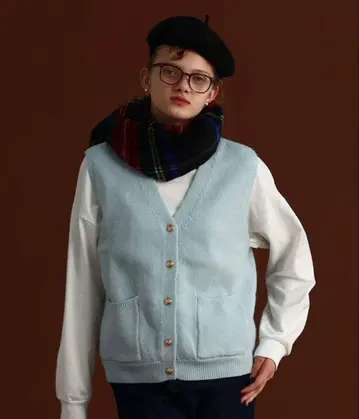 sara&cake 버튼 니트 베스트