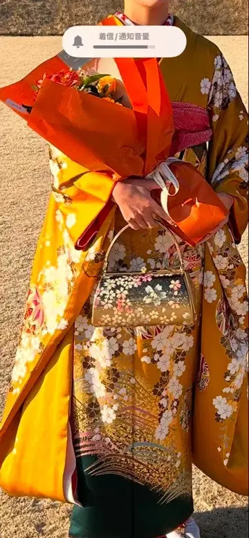 총액 90만 후리소데 성인식 머스타드색 일체형 기모노