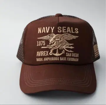 AVIREX 메쉬 캡 브라운