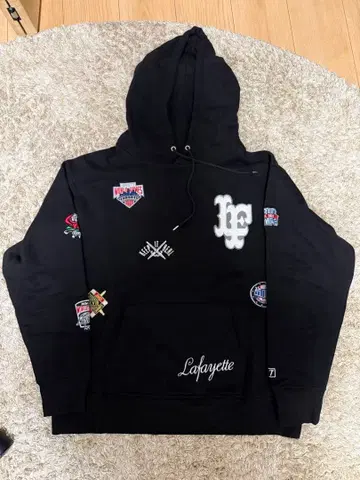 LFYT ALLOVER CHAMPION EMBLEM SWEAT