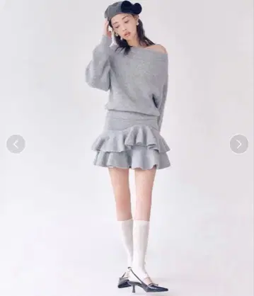 LILY BROWN 오프숄더 니트 셋업 GRY