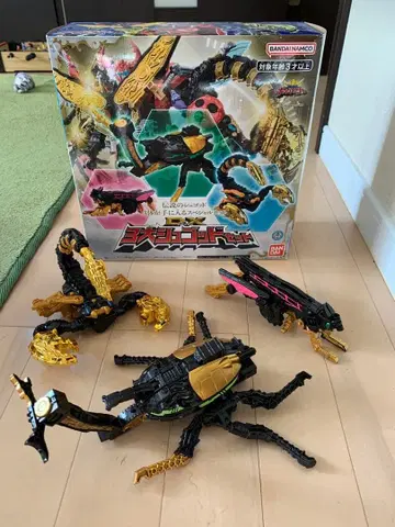 반다이 DX 슈퍼전대 히어로 3대 슈고드 세트