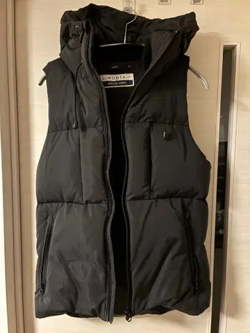 차오패닉 LIMONTA 블랙 다운 베스트 M 사이즈
