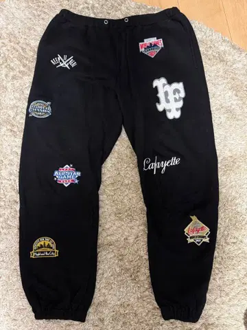 LFYT ALLOVER CHAMPION EMBLEM SWEAT