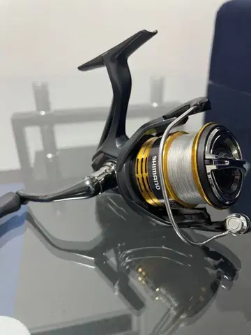 SHIMANO SAHARA 2500
