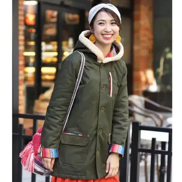 티티카카 모즈 코트 카키