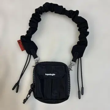 토폴로지 MINI UTILITY SACOCHE 번지 스트랩 블랙