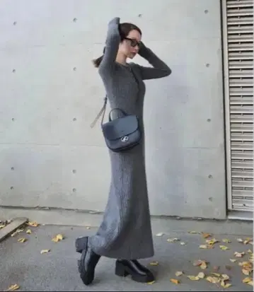 LAULEN 헨리넥 롱 리브 원피스