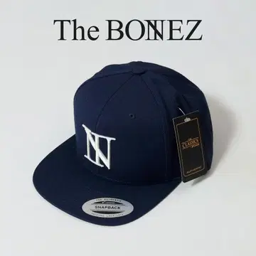 The BONEZ 스냅백 캡 네이비