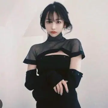 meltthelady 버튼 오픈 라운드 원피스 멜트 더 레이디