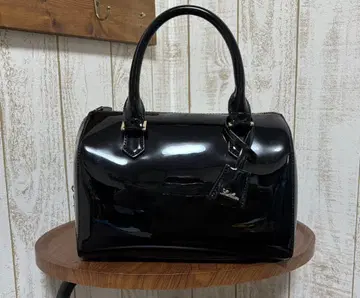 레리안 에나멜 보스턴 백 블랙