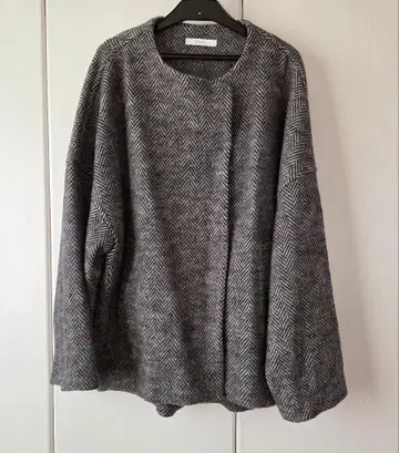 새상품급 FENNEL 그레이 계열 헤링본 노카라 자켓 야마다야