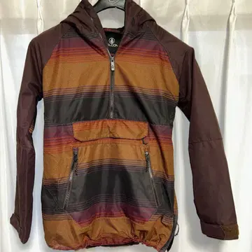 VOLCOM 후드 부착 아노락 자켓