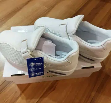 SCHWESTER 간호화 23.5cm 화이트