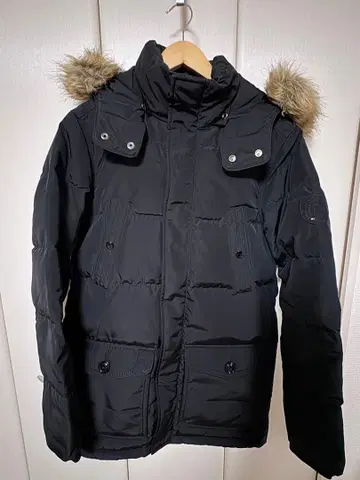 타미힐피거 블랙 다운 자켓