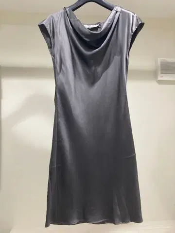 FRANQUEENSENSE 드레스