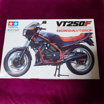 타미야 1/12 혼다 VT250F 오카타미야