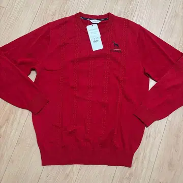 아다바트 월드 얇은 소재 니트 스웨터