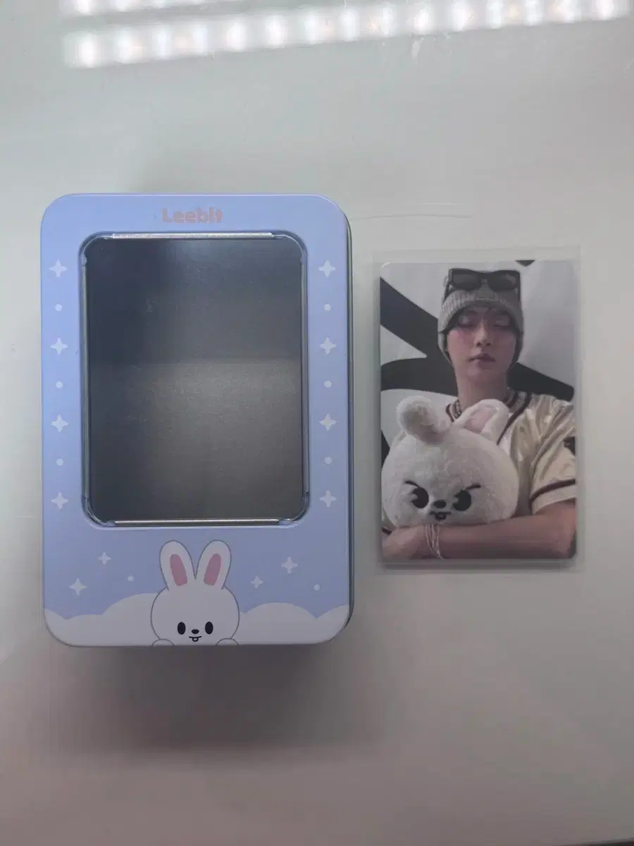 SKZ Pop Up Lee Know Tin Case